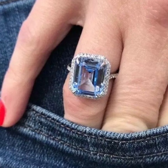 Jewelry - NEW 925 STERLING SILVER HALO SAPPHIRE RING